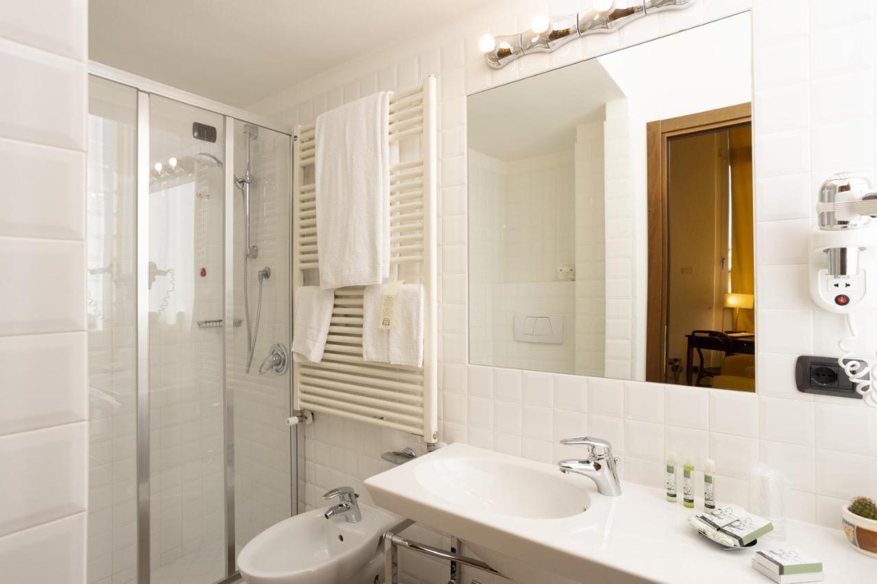 Casa Du Lac, By R Collection Hotels Varenna Esterno foto
